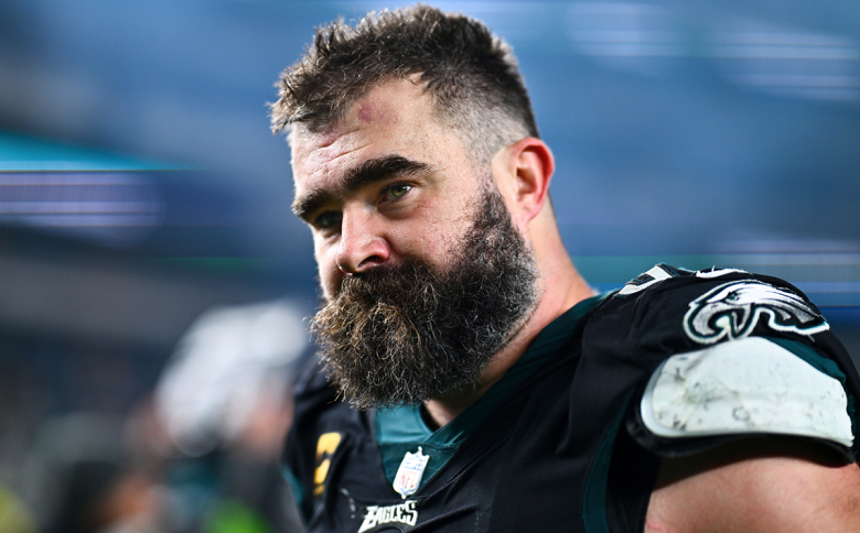 Jason Kelce se despidió de los fanáticos llorando